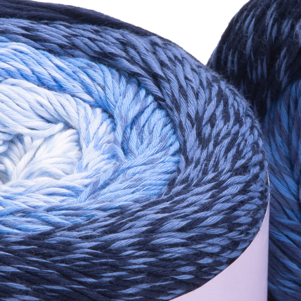 Yarn Art Bouquet