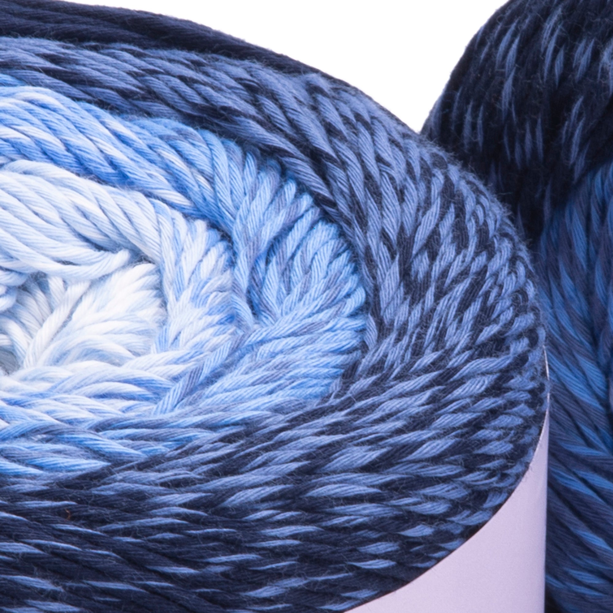 Yarn Art Bouquet