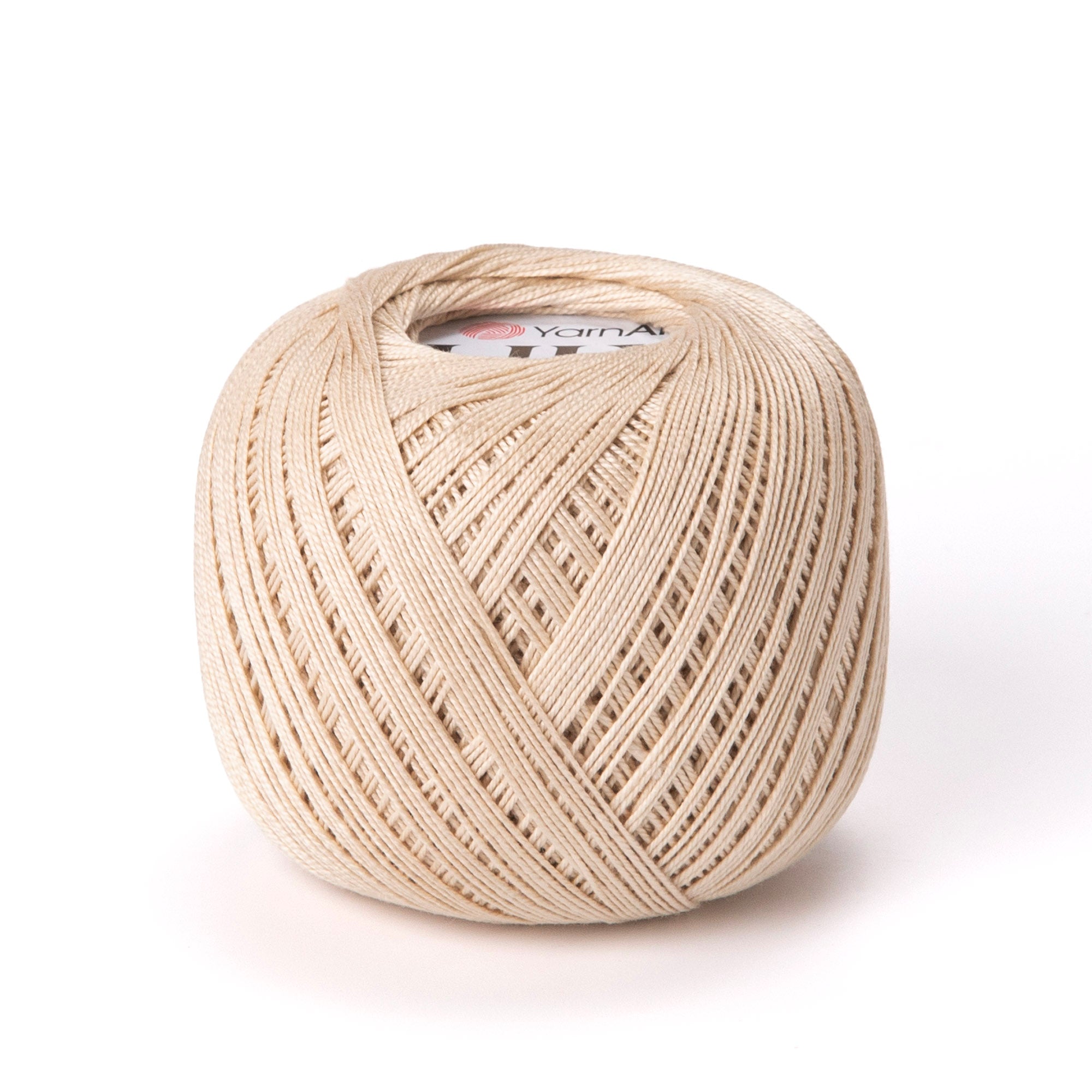 Yarn Art Lily